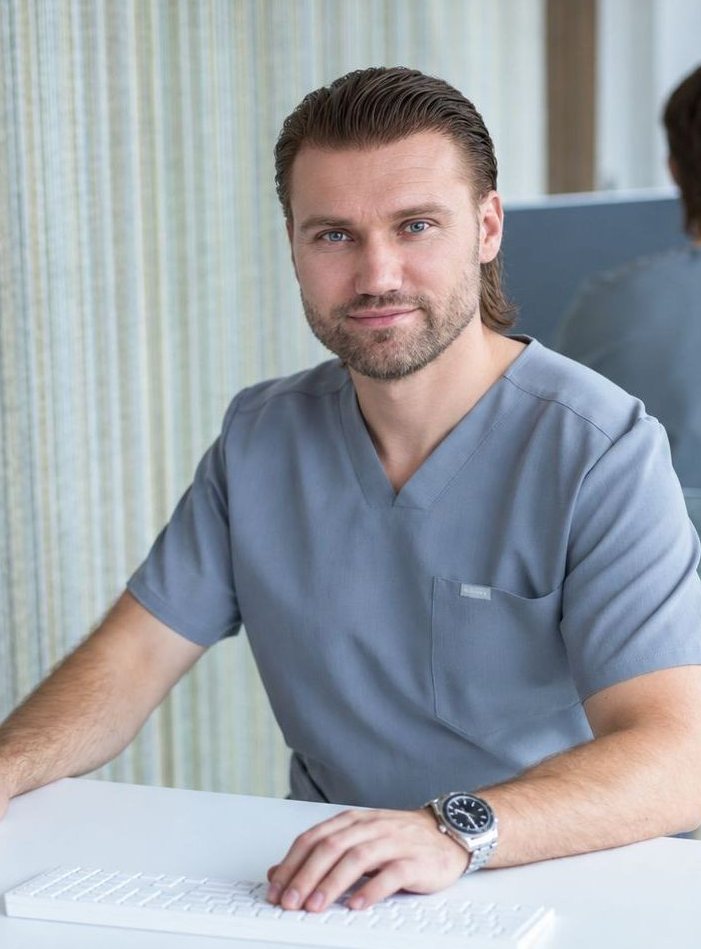 Dr n. med. Marcin Nylec, ginekolog estetyczny